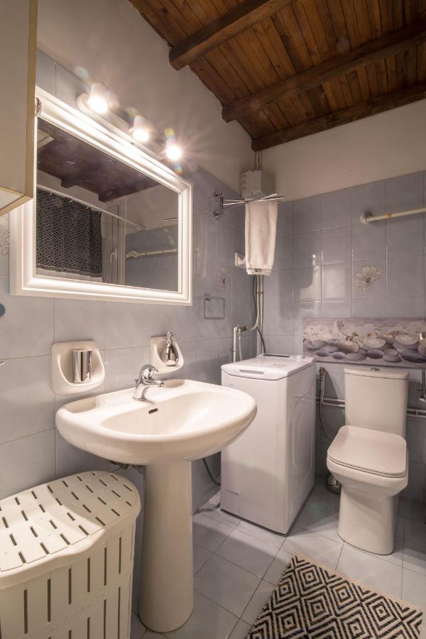 Koukaki Traditional Apartment Athens Ngoại thất bức ảnh